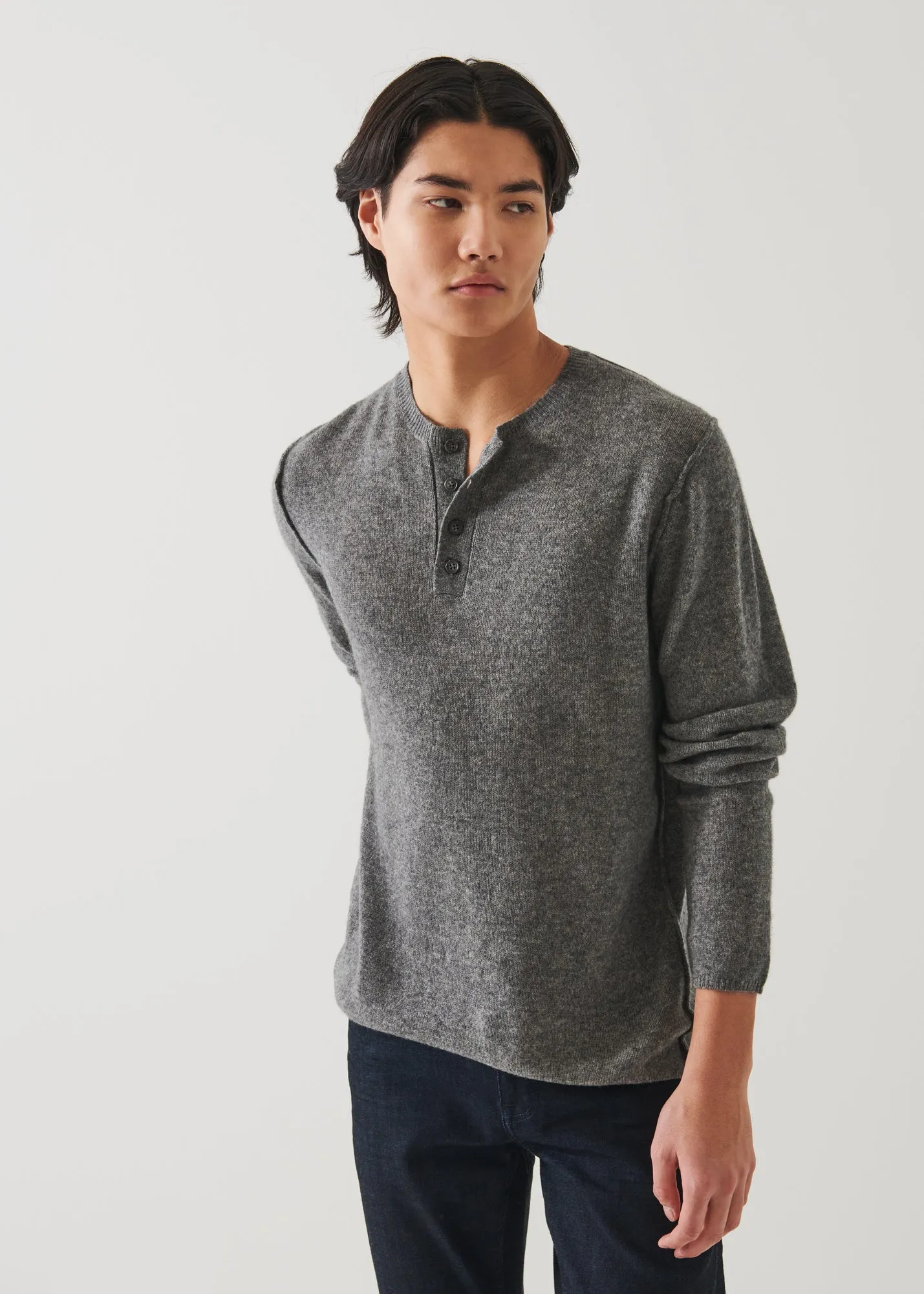 AIR CASHMERE HENLEY SWEATER