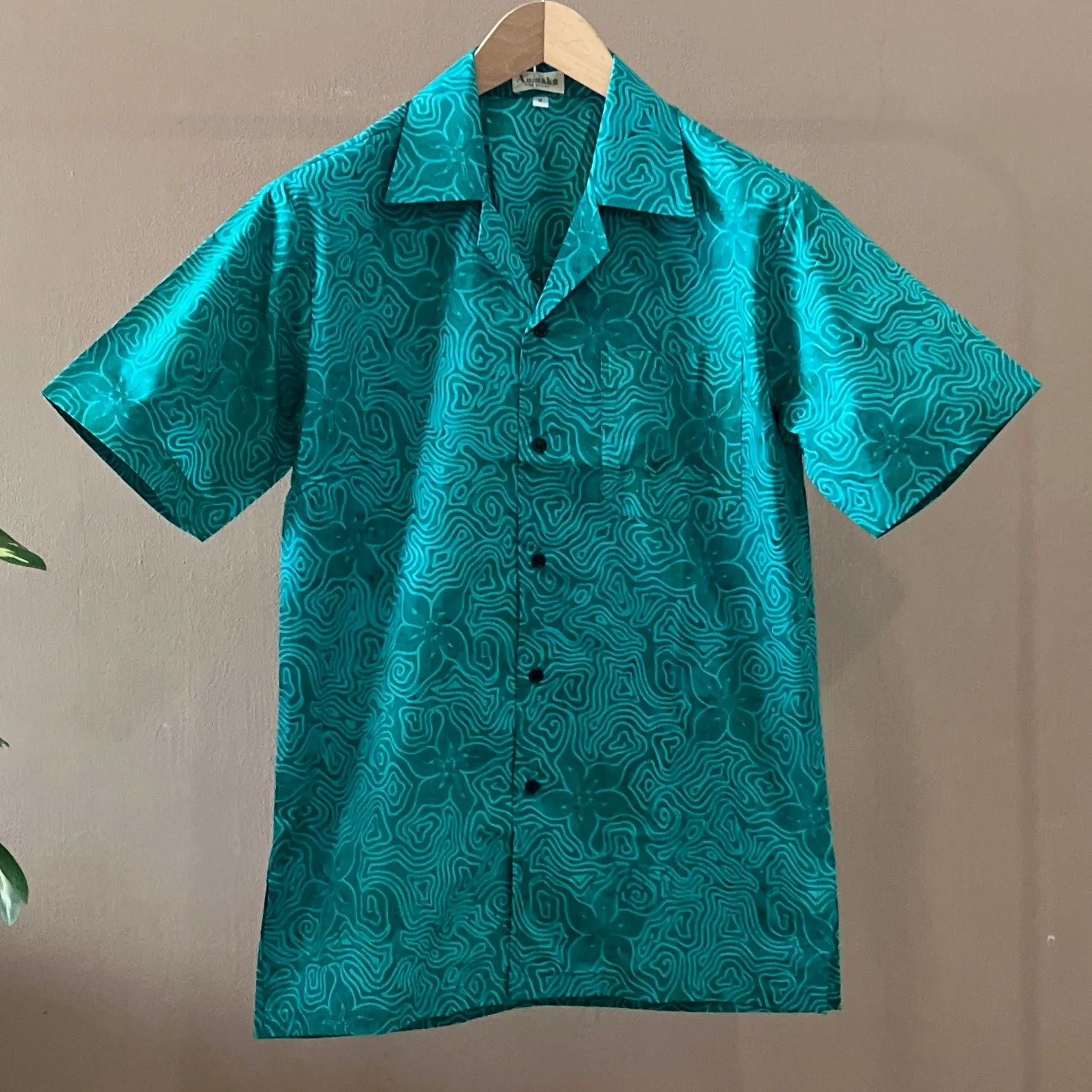 Batik Men's Camp Shirt