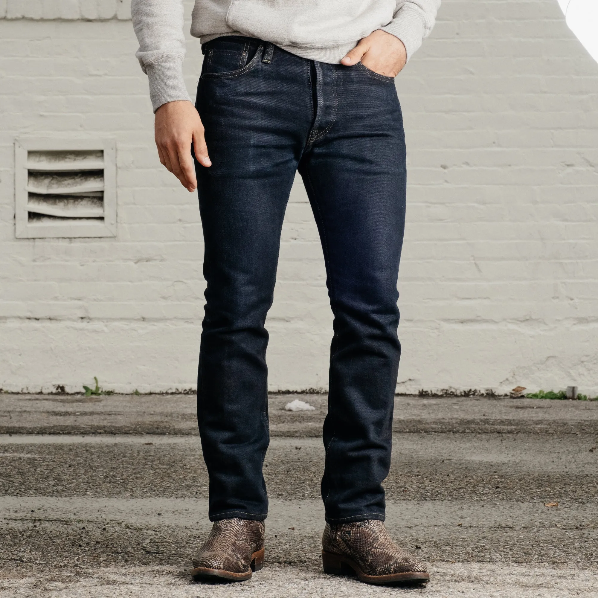 Iron Heart IH-555S-21OD 21oz Super Slim Jean Indigo Overdyed Black